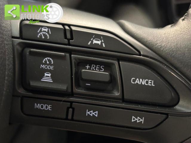 TOYOTA Yaris usata, con Specchietti laterali elettrici