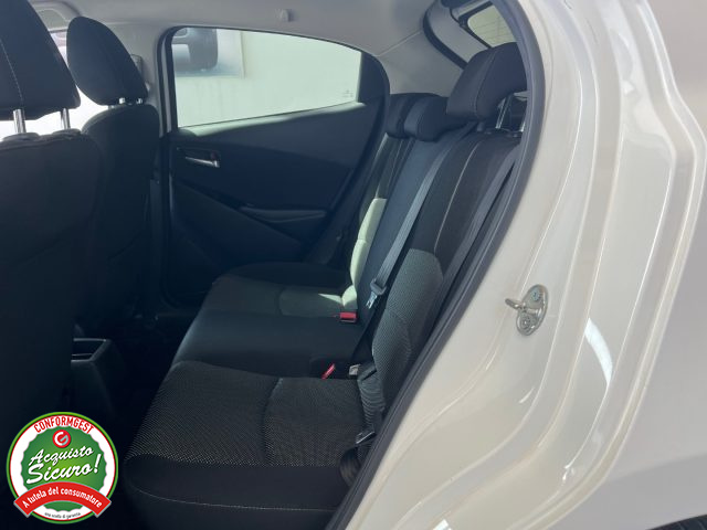 MAZDA 2 usata, con Controllo automatico clima
