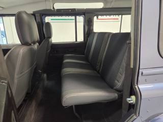 LAND ROVER Defender usata, con Servosterzo