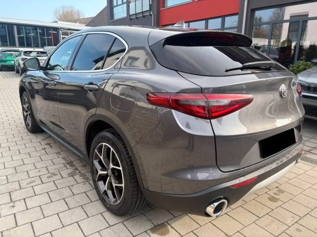 ALFA ROMEO Stelvio usata, con Airbag Passeggero