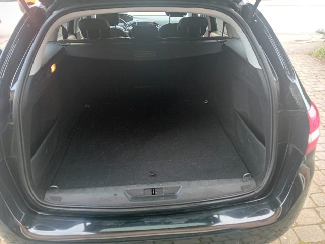 PEUGEOT 308 usata, con Specchietti laterali elettrici