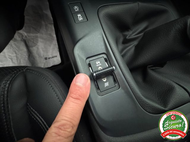 JAGUAR E-Pace usata, con Cronologia tagliandi