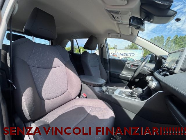 TOYOTA RAV 4 MY23 usata, con Climatizzatore