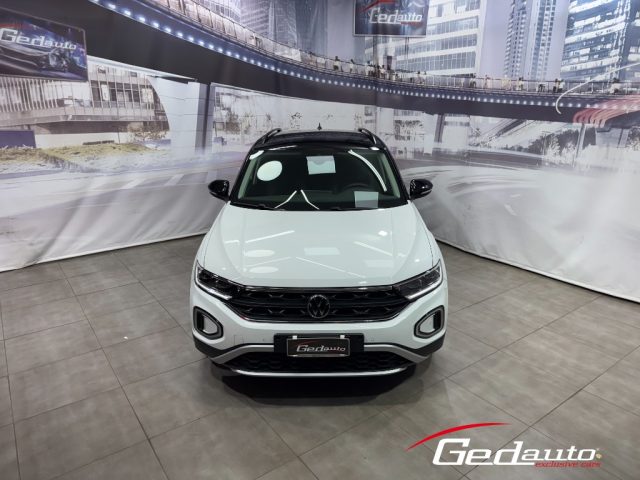 VOLKSWAGEN T-Roc usata, con Airbag