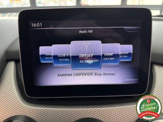 MERCEDES-BENZ B 180 usata, con Park Distance Control