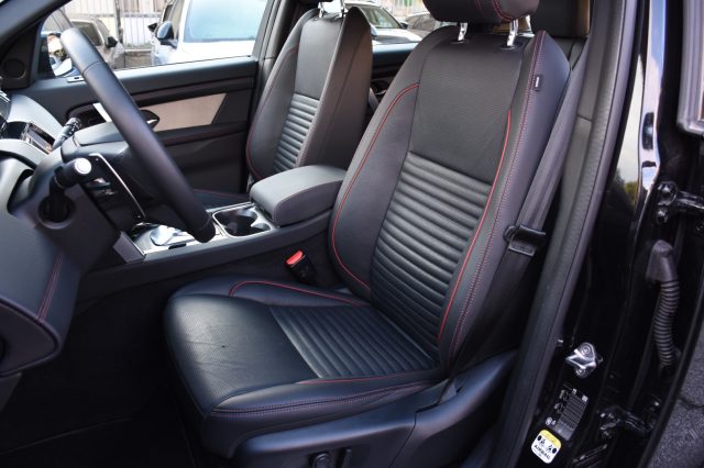 LAND ROVER Discovery Sport usata, con Autoradio