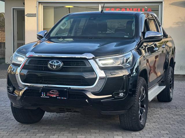 TOYOTA Hilux usata, con Autoradio