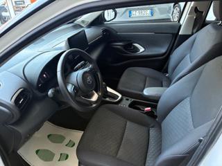 TOYOTA Yaris Cross usata, con Autoradio