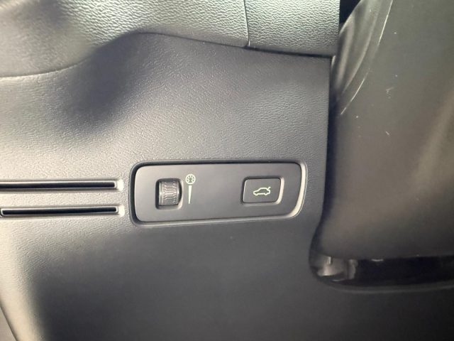 VOLVO XC40 usata, con Bluetooth