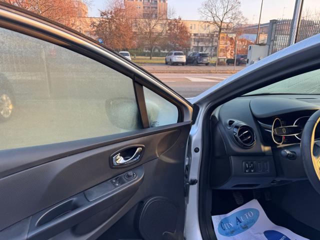 RENAULT Clio usata, con Boardcomputer