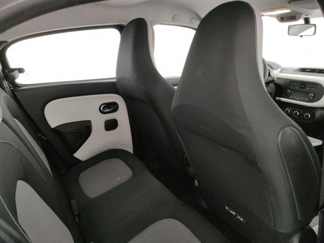 RENAULT Twingo usata, con Luci diurne