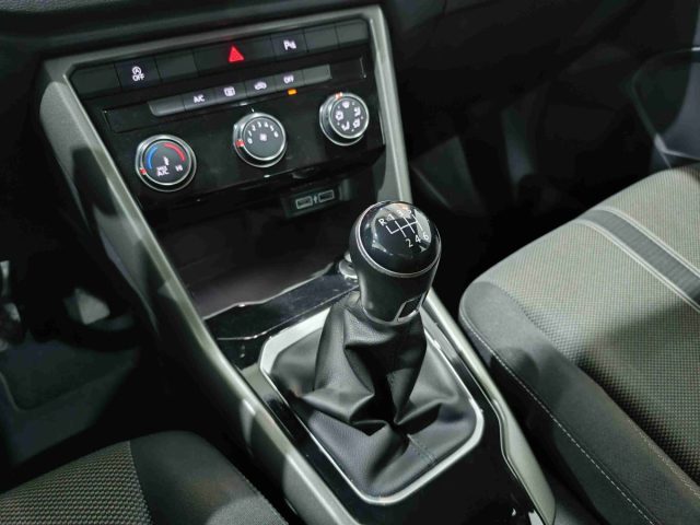 VOLKSWAGEN T-Roc usata, con Climatizzatore