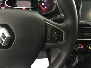 RENAULT Clio usata, con Volante multifunzione