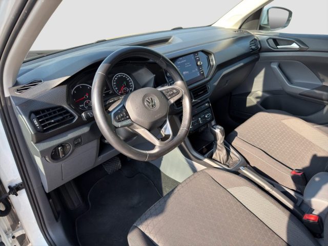 VOLKSWAGEN T-Cross usata 8