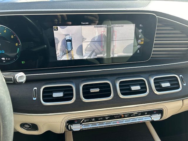 MERCEDES-BENZ GLE 350 usata, con Park Distance Control