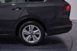 VOLKSWAGEN Golf Variant usata, con Apple CarPlay
