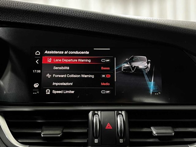 ALFA ROMEO Giulia usata, con Autoradio digitale