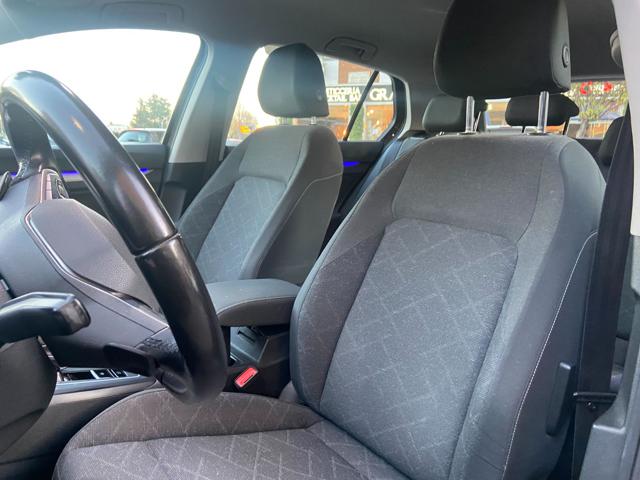 VOLKSWAGEN Golf usata, con Park Distance Control