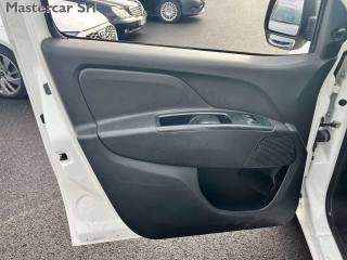 FIAT Doblo usata, con Sedile posteriore sdoppiato