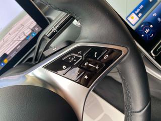 MERCEDES-BENZ C 200 usata, con Specchietti laterali elettrici