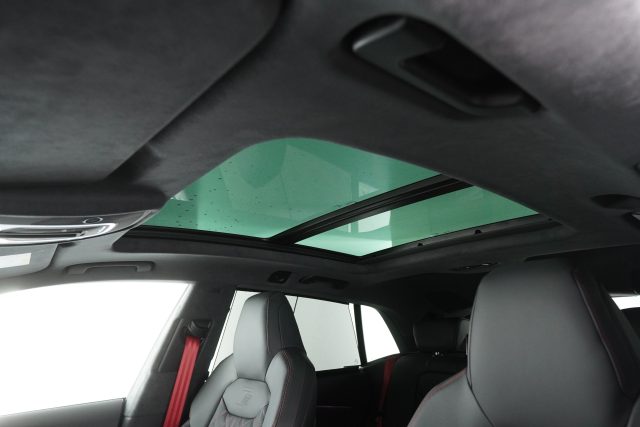 AUDI Q8 usata 15