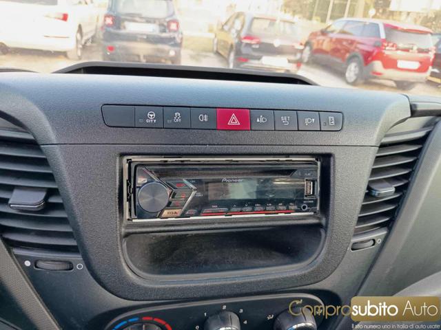 IVECO Daily usata 22