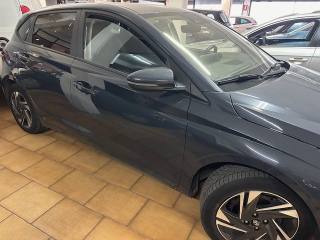 HYUNDAI i20 usata, con Airbag