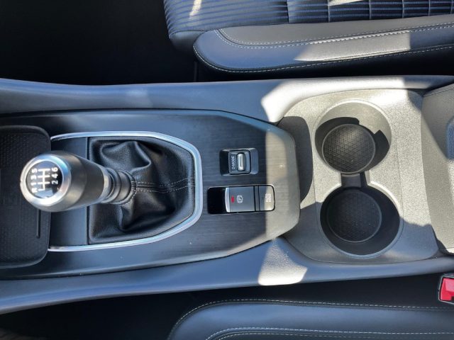 NISSAN Qashqai usata, con Controllo elettronico della corsia