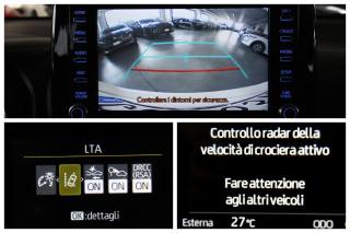 TOYOTA Yaris usata, con Bracciolo