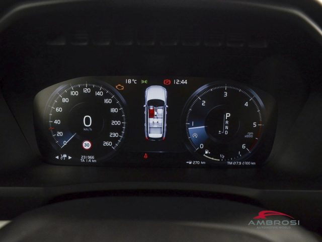 VOLVO XC90 usata 12