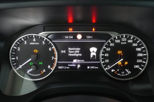 NISSAN Qashqai usata 12