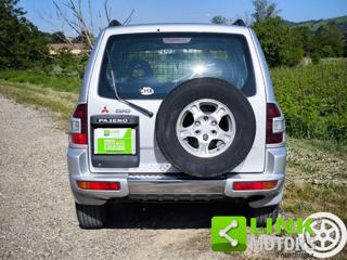 MITSUBISHI Pajero usata, con Airbag Passeggero