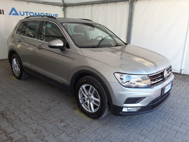VOLKSWAGEN Tiguan usata, con Airbag