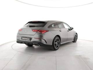 MERCEDES-BENZ CLA 180 usata, con Alzacristalli elettrici