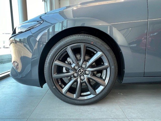 MAZDA 3 usata, con Servosterzo