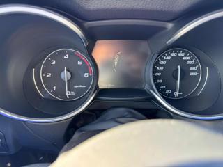 ALFA ROMEO Stelvio usata, con Controllo trazione