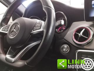 MERCEDES-BENZ GLA 200 usata, con Sistema di parcheggio automatico