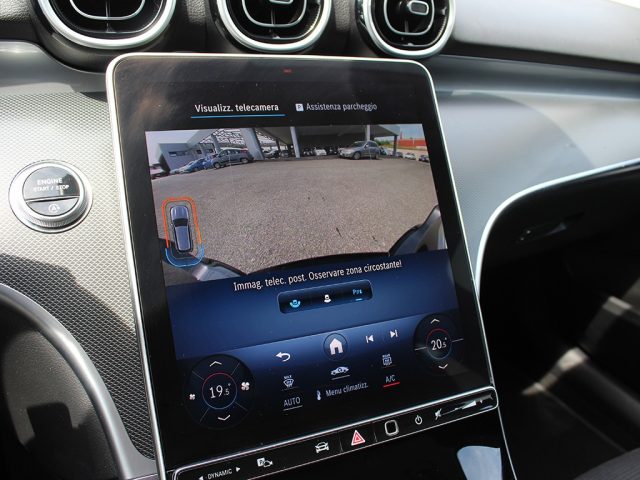 MERCEDES-BENZ C 200 usata, con MP3