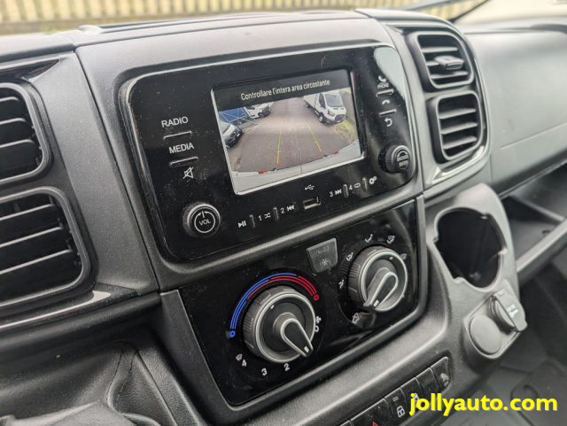 PEUGEOT Boxer usata, con Vivavoce