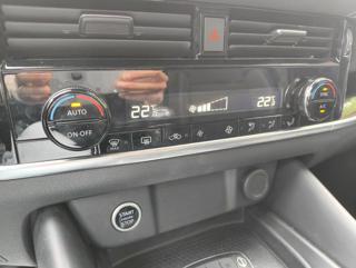 NISSAN Qashqai usata, con Controllo automatico clima