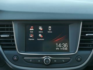 OPEL Crossland X usata, con Volante in pelle