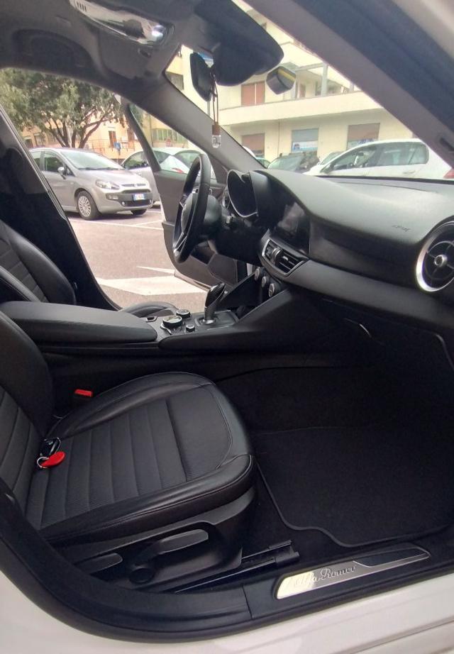 ALFA ROMEO Giulia usata, con Isofix
