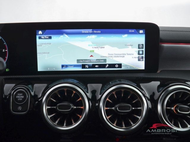 MERCEDES-BENZ CLA 200 usata 13