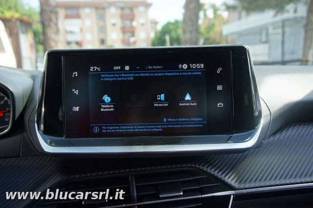 PEUGEOT 2008 usata, con Specchietti laterali elettrici