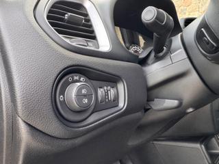 JEEP Renegade usata, con Frenata d