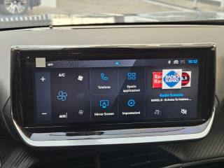 PEUGEOT 2008 usata, con Luci diurne LED