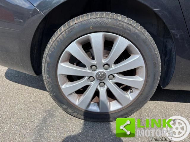 OPEL Astra usata, con Controllo trazione