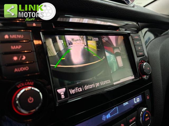 NISSAN Qashqai usata, con Fari LED