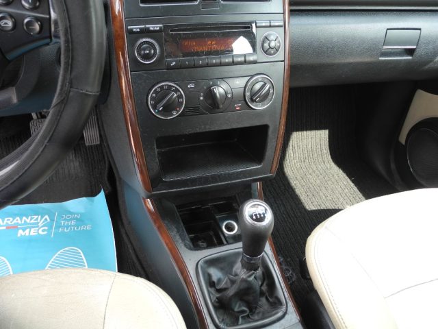 MERCEDES-BENZ A 180 usata, con Boardcomputer