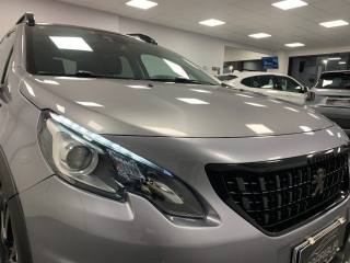 PEUGEOT 2008 usata, con Volante multifunzione